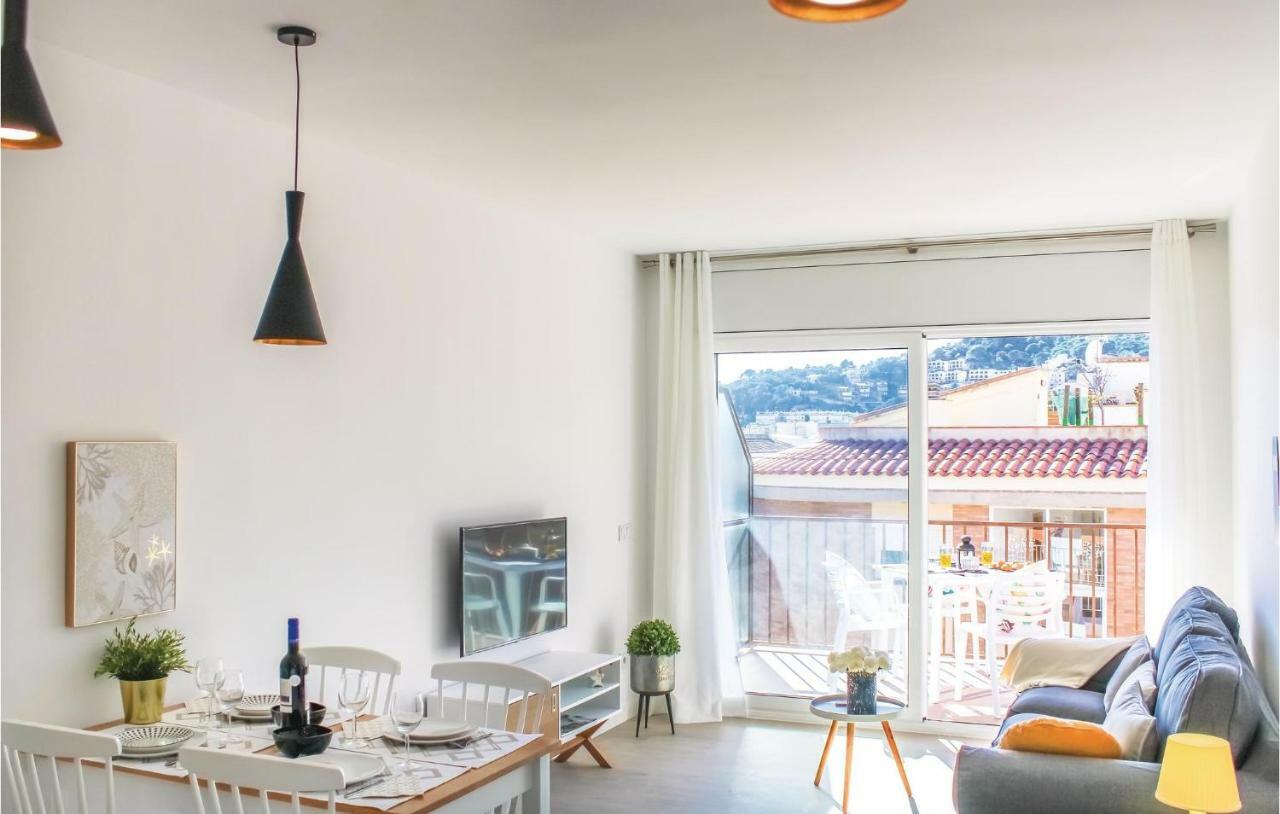 Stunning Apartment In Tossa De Mar With Kitchen Exteriér fotografie